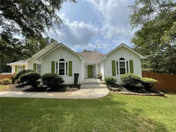 157 Harris St, Griffin, GA 30223