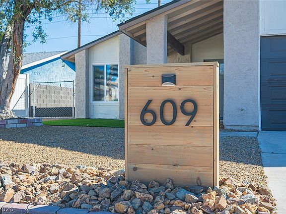 2nd image of 609 Watkins Dr