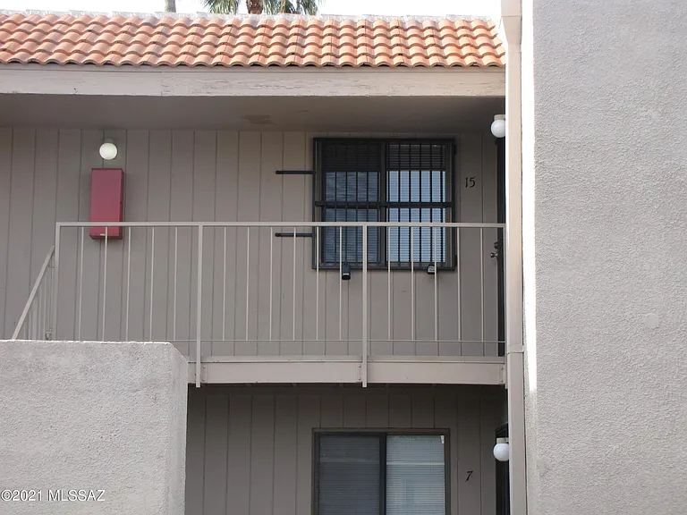 6625 E Golf Links Rd #15 — Photo 16