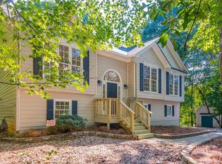 21 Maplelake Dr, Acworth, GA 30101