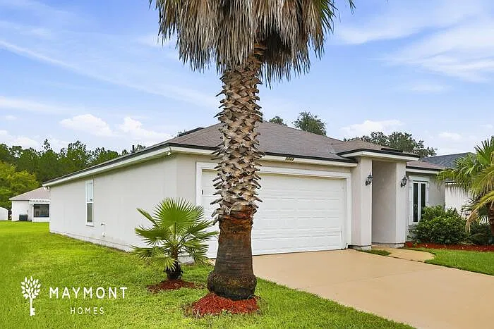 3 bed, 2.0 bath, 1364 sqft, $1,645 — Photo 1