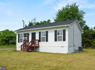 181 Grooms Ln, Louisa, VA 23093