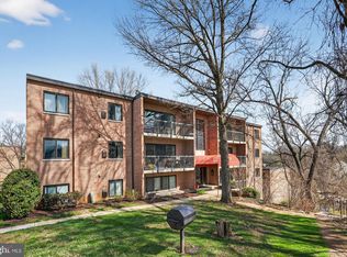 3210 S 28th St APT 402, Alexandria, VA