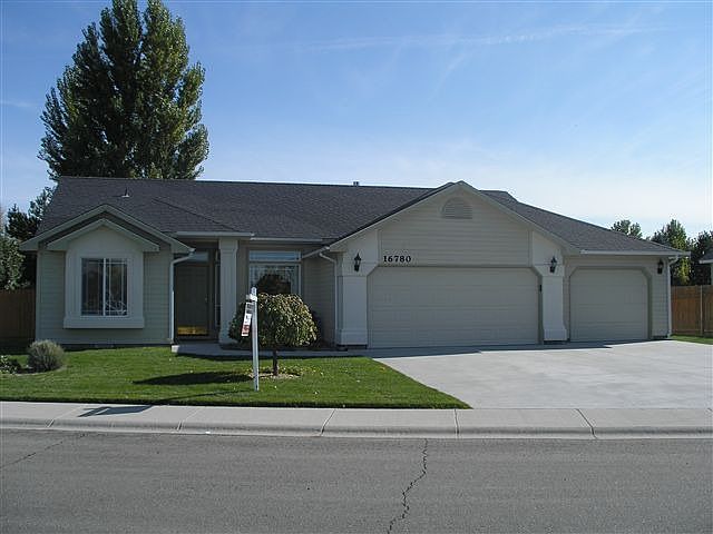 1st image of 16780 N Gentry Dr