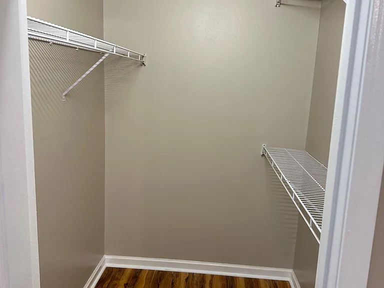 1109 E 8th Ave #5 — Photo 8