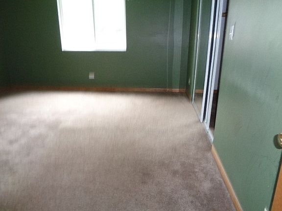 4th image of 535 Ingraham Ave