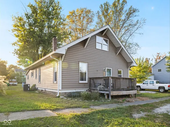 125 S 3rd St, Gosport, IN 47433