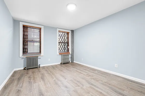 Rented by Brownstone Property Group | media 10