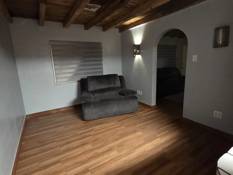 5853 W Orangewood Ave — Photo 9