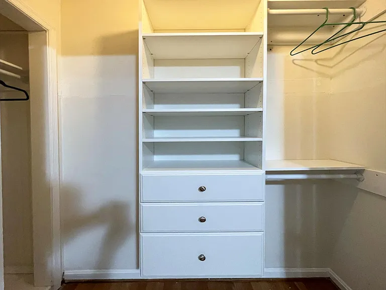 6833 Melrose Dr — Photo 13