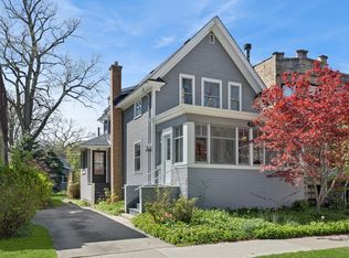 411 N Marion St, Oak Park, IL 60302