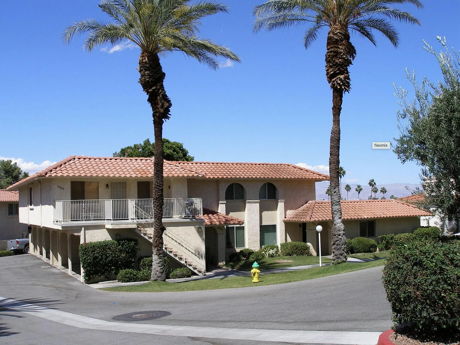 3 bed, 1170 sqft, $2,700 — Photo 1