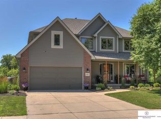 16007 Josephine St, Omaha, NE 68136