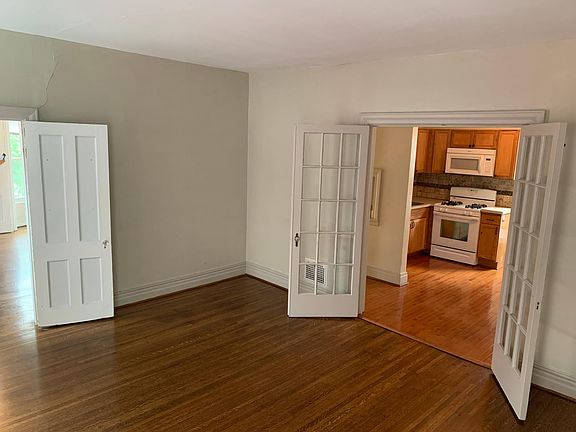 3rd image of 175 Richmond Ave #4