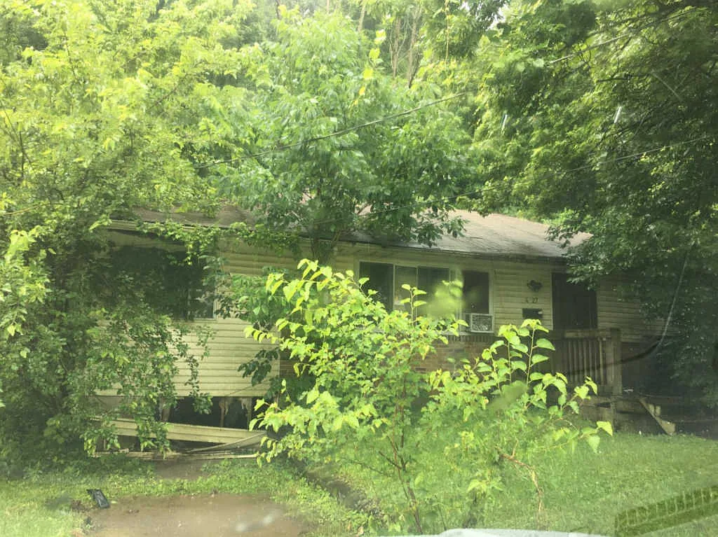 4027 Delhi Rd photo 1