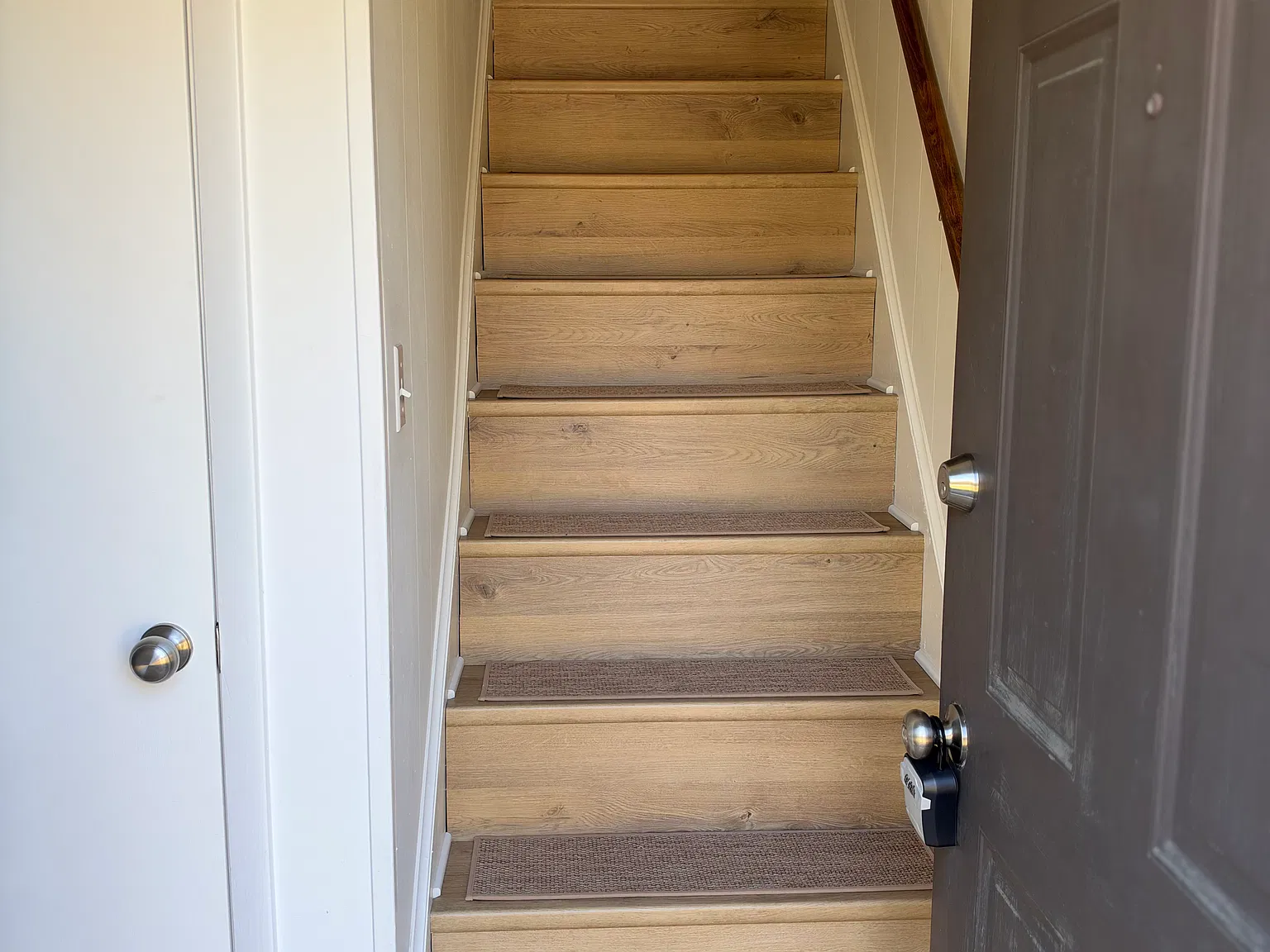 2 bed, 1.5 bath, 1125 sqft, $1,100 — Photo 3