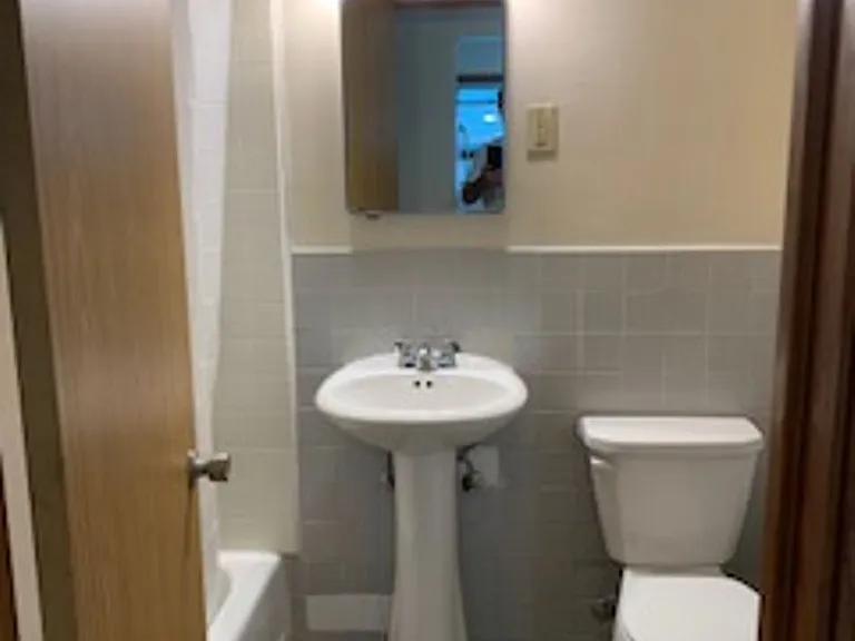 417 Grand Ave #1-11 — Photo 9