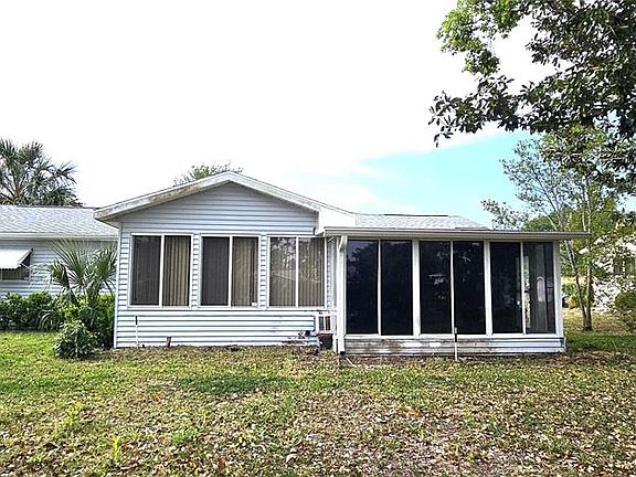 5th image of 8449 SW 106th Pl