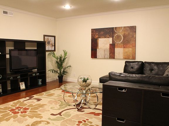 5th image of 1282 Bouret Dr Unit 1
