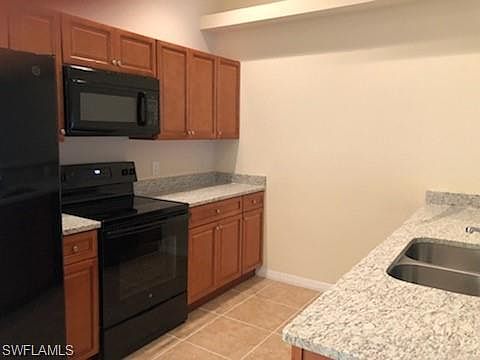 2nd image of 715 SE 7th St #717