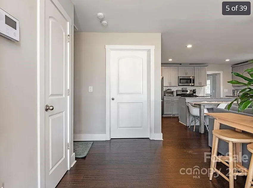 3 bed, 1381 sqft, $2,800 — Photo 3