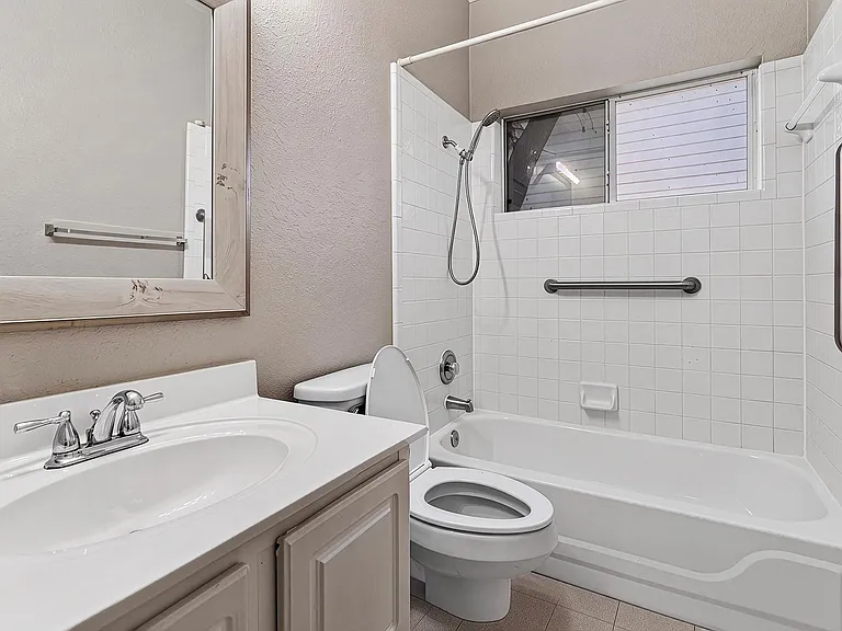 7021 Gentle Oak Dr — Photo 15