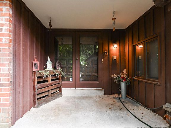 3rd image of 2367 S 118th STREET