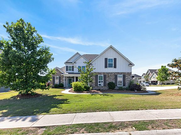 3rd image of 2534 Ravenna Lane #2534
