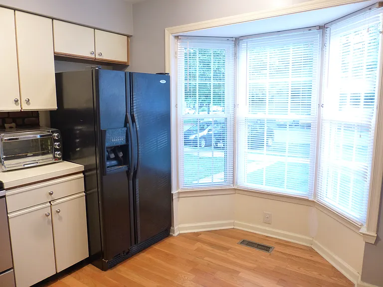 8867 Willowwood Way — Photo 4