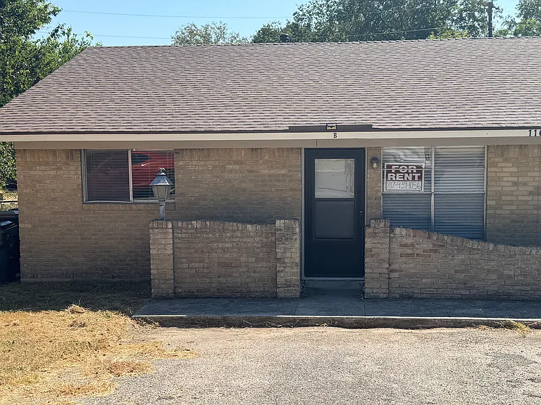 116 Coers Cir #B — Photo 1