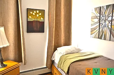 Rented by KVNY Soho