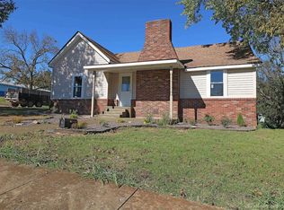 50 Rongey Ave, Bonne Terre, MO 63628