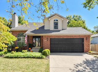 1174 Rockbridge Rd, Lexington, KY 40515