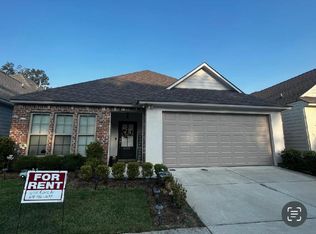 6411 Roux Dr, Baton Rouge, LA 70817