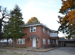 128 W Ridgewood St, Shawnee, OK 74801