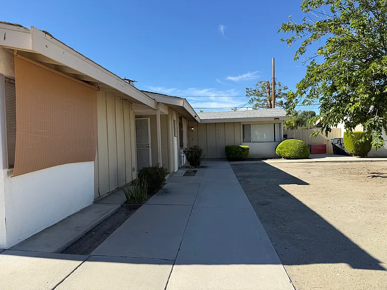 41611 Marine Dr #41611 — Photo 16