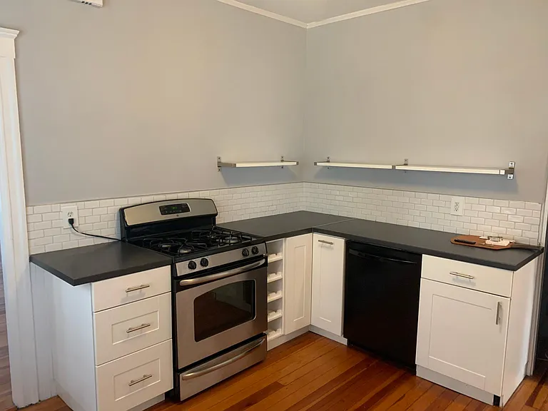 255 Cypress St #1 — Photo 9