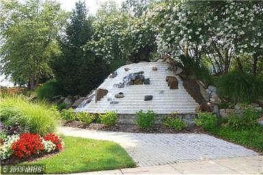 3rd image of 6603 Netties Ln Unit 1703