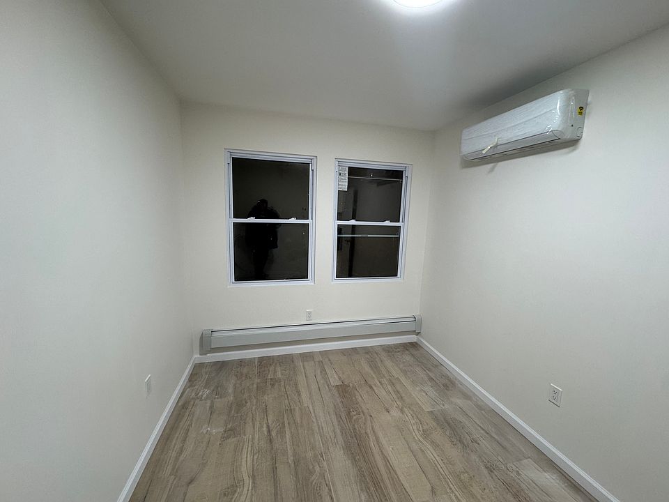 1st image of 1818 W 5th St Floor 2