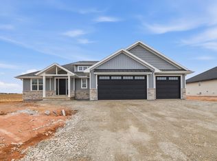 3740 Edwina Dr, De Pere, WI 54115