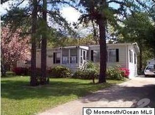 10 Nancy Ln, Barnegat, NJ 08005