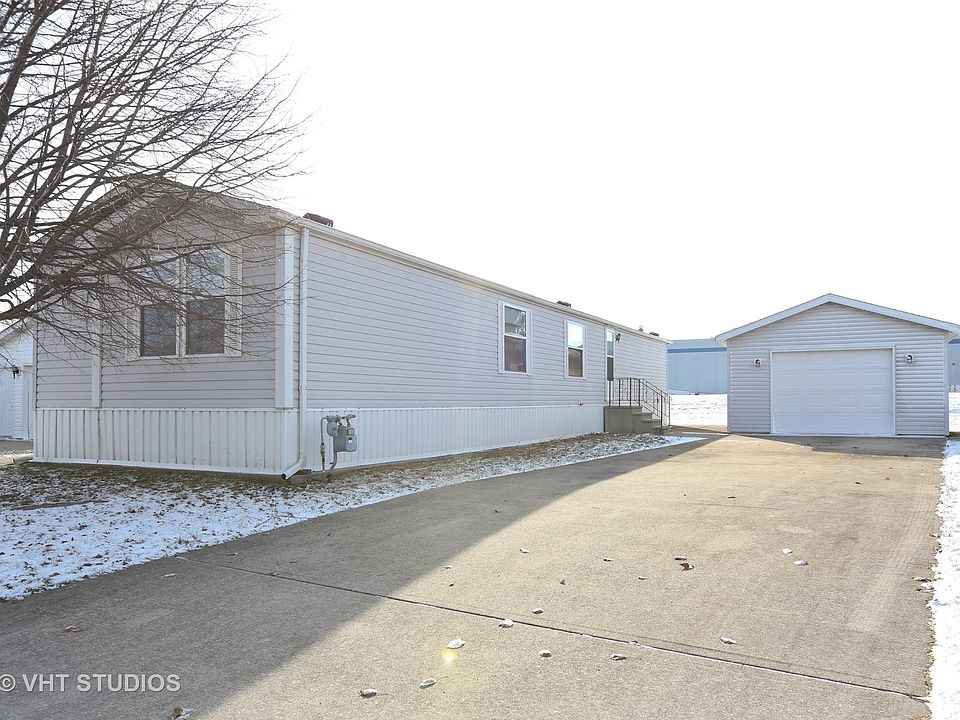 1st image of 1110 Ash Ct