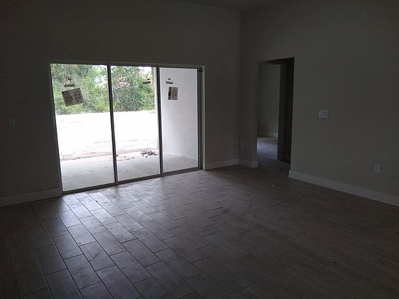 3rd image of 80 Pittman Dr