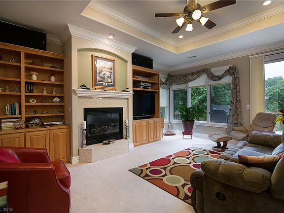 2nd image of 55 Dunsford Dr