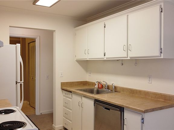 5th image of 19409 56th Ave W APT 307