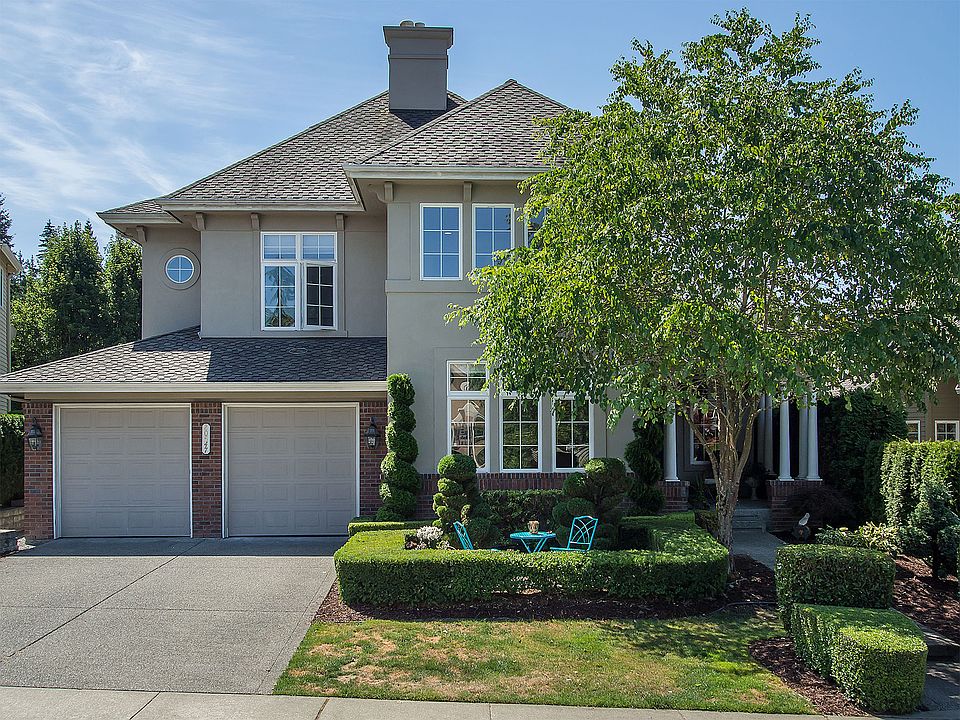 1st image of 20547 NE 27th Pl