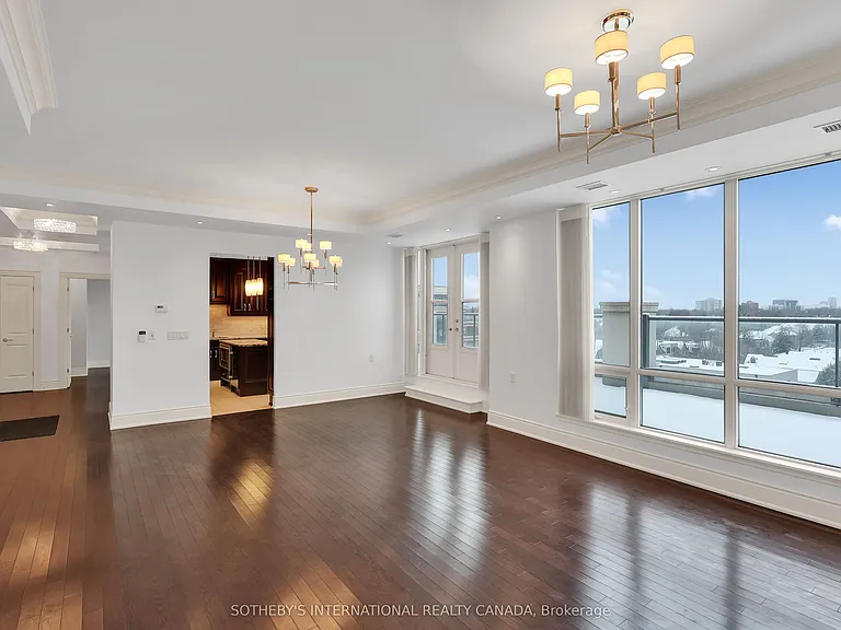 1717 Avenue Rd #604 — Photo 4