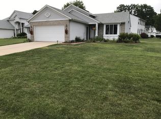 3435 Meadow Lake Ct SE, Kentwood, MI