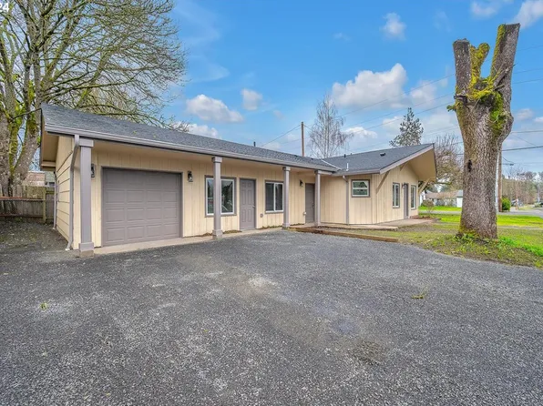 33613 SE Olive St, Scappoose, OR 97056