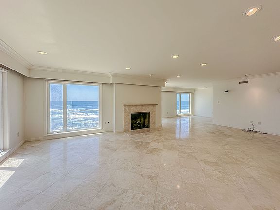 5th image of 220 Coast Blvd Unit 1A